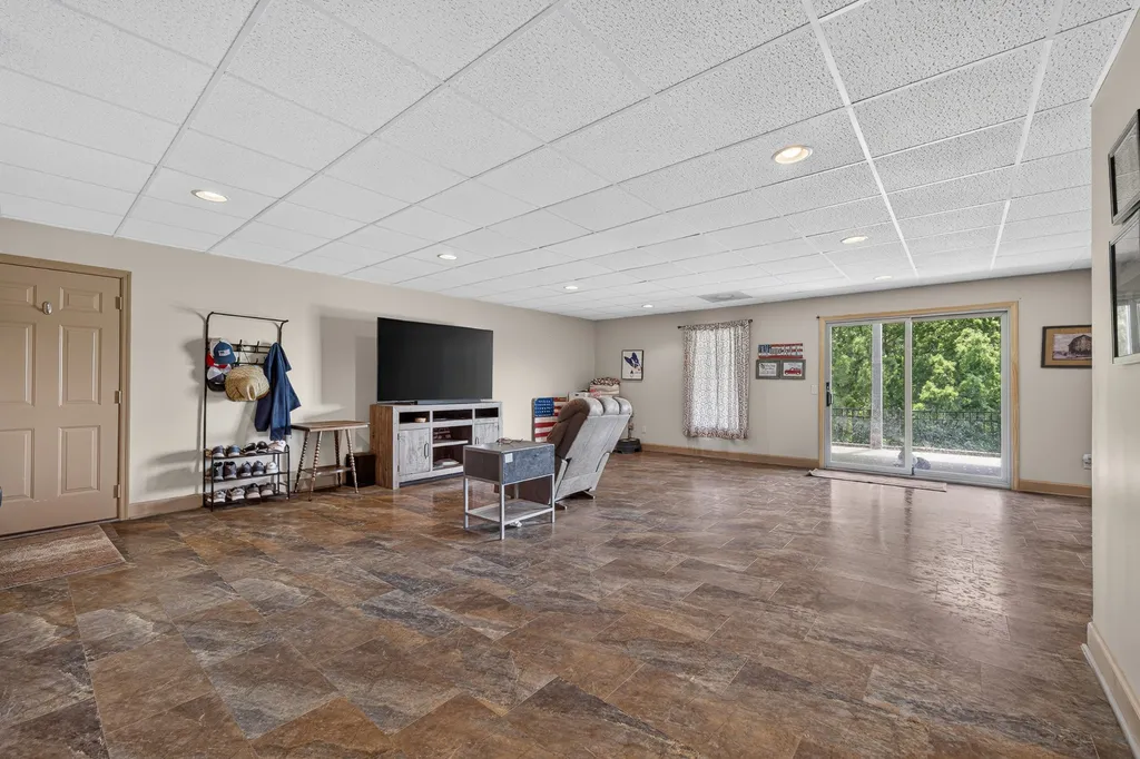663 Lake Haven Drive Tullahoma TN 37388