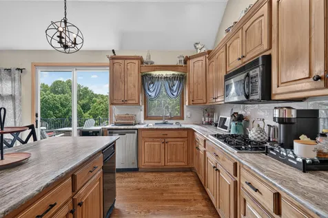 663 Lake Haven Drive Tullahoma TN 37388