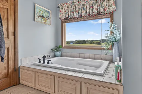 663 Lake Haven Drive Tullahoma TN 37388