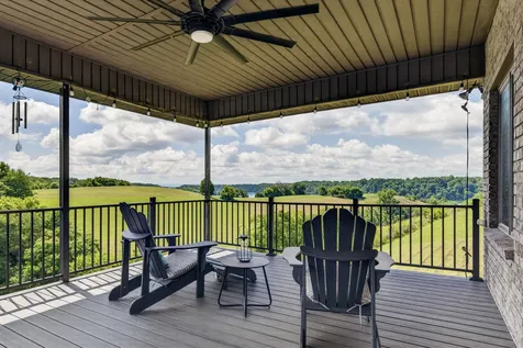663 Lake Haven Drive Tullahoma TN 37388