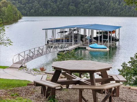 663 Lake Haven Drive Tullahoma TN 37388