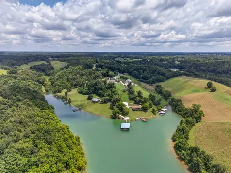 663 Lake Haven Drive Tullahoma TN 37388