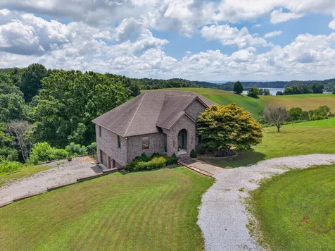 663 Lake Haven Drive Tullahoma TN 37388