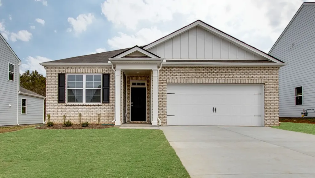 4048 Amelia Lane White House TN 37188
