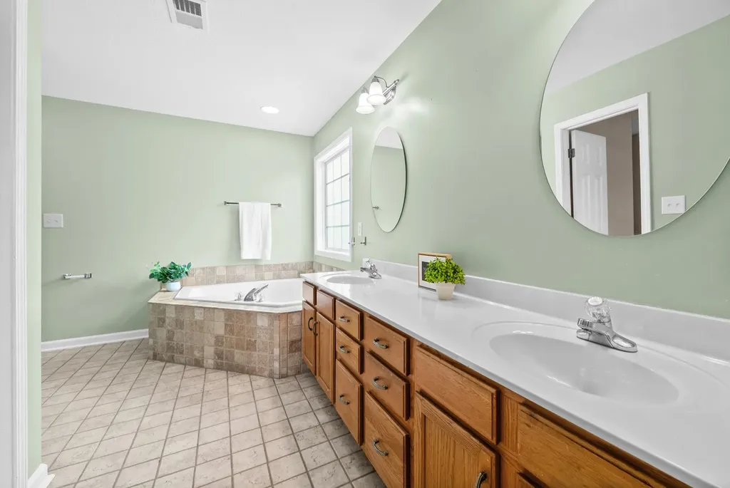 433 Todd Phillips Trail Clarksville TN 37042