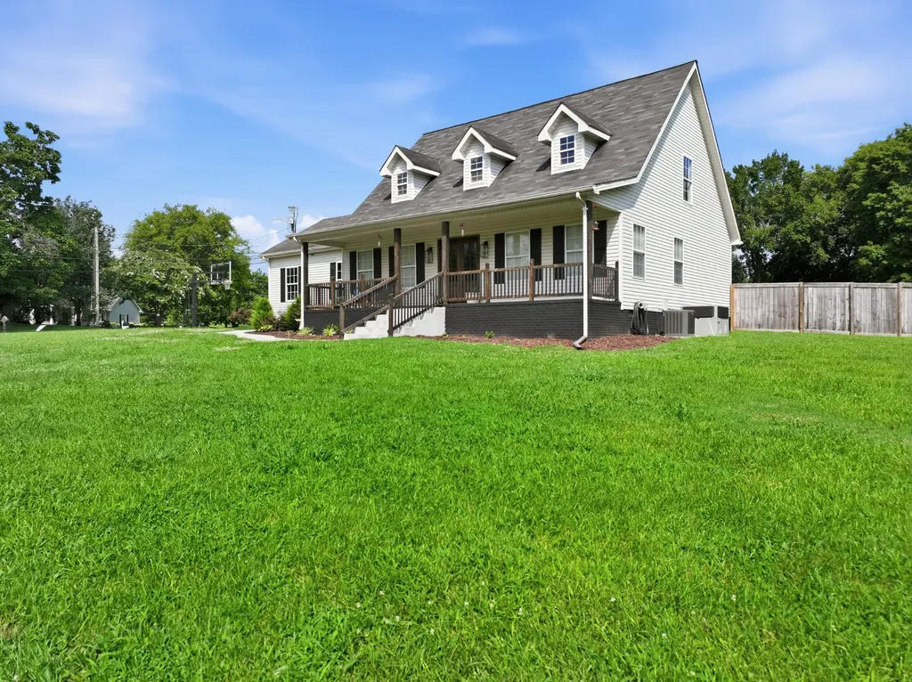 1504 Bradshaw Drive Columbia TN 38401