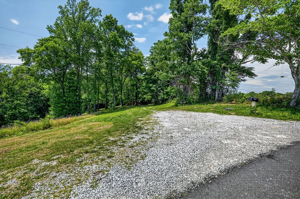 2926 Bryant Ridge Road Baxter TN 38544