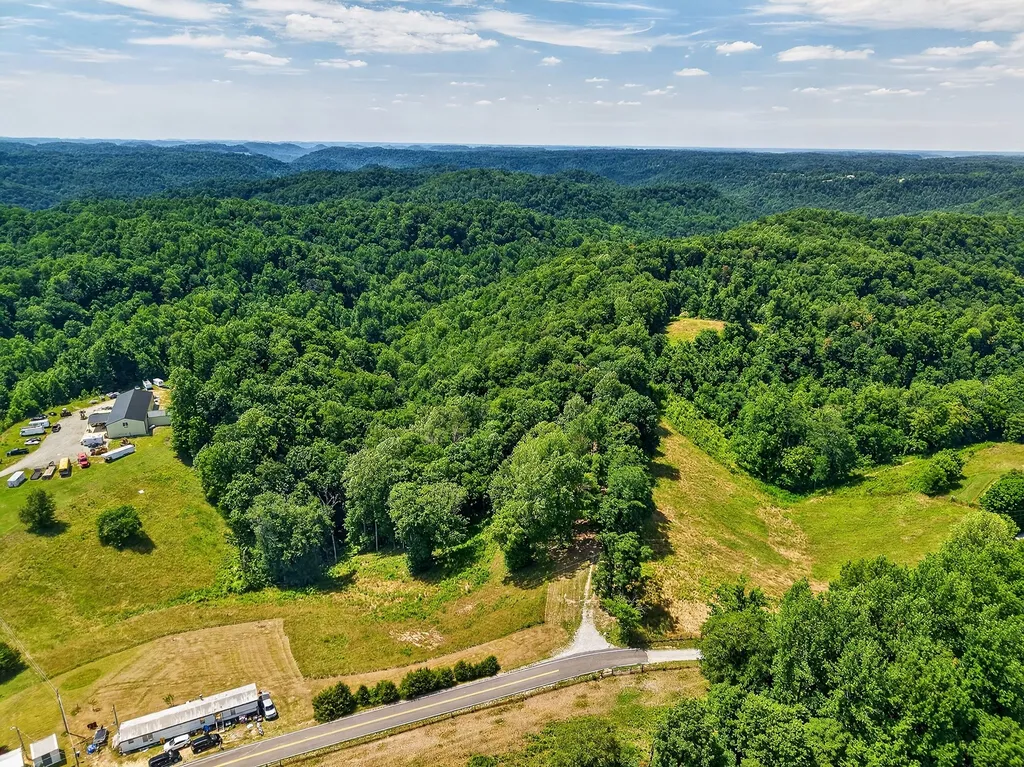 2926 Bryant Ridge Road Baxter TN 38544