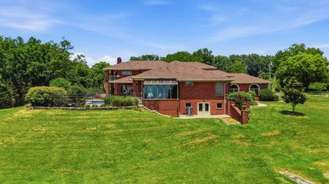 424 Hewgleys Road South Pittsburg TN 37380
