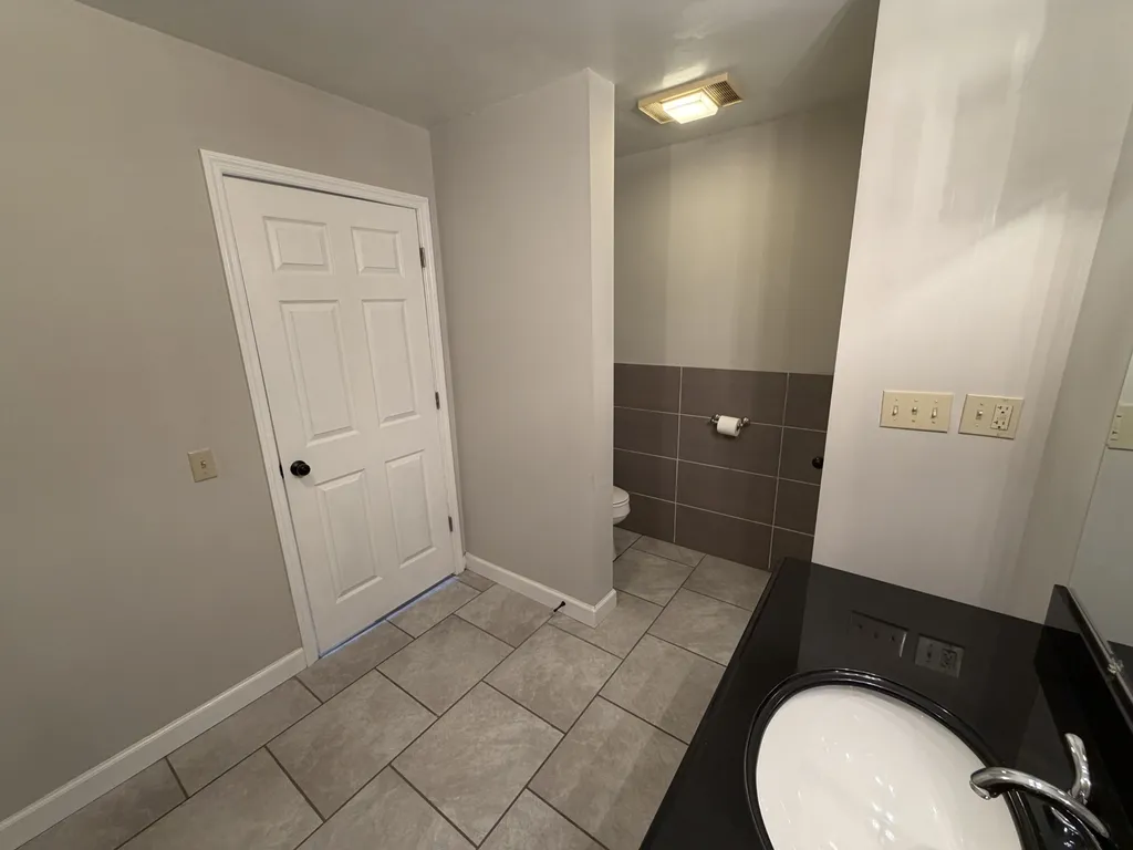 1009 Due West Circle Lafayette TN 37083