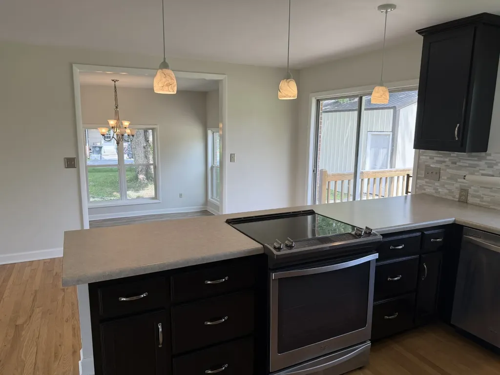 1009 Due West Circle Lafayette TN 37083
