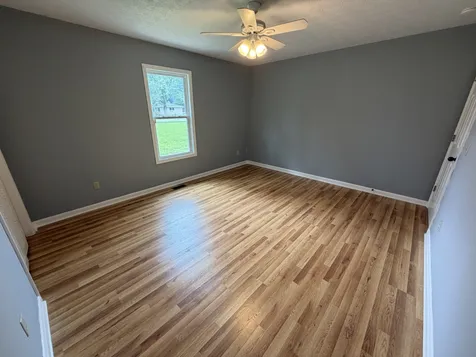 1009 Due West Circle Lafayette TN 37083