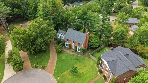 303 W Chownings Court Franklin TN 37064