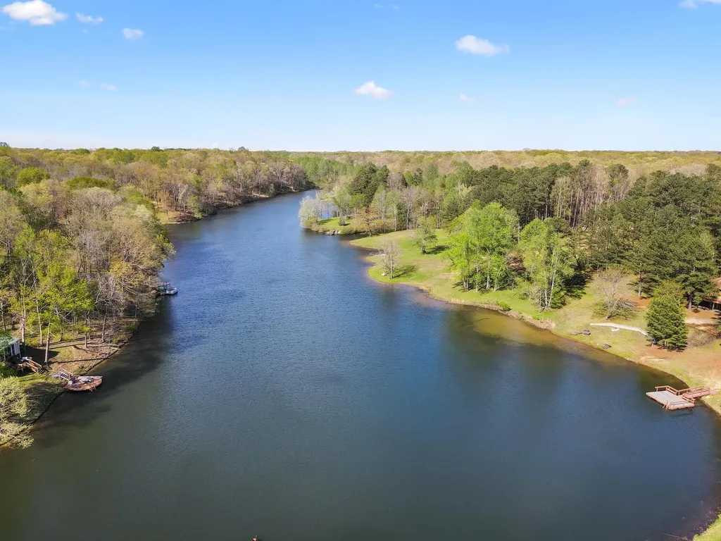 0 0 Aerie Lake Circle Summertown TN 38483