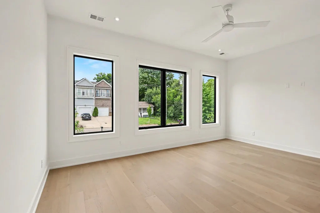 535B Moore Avenue Nashville TN 37203