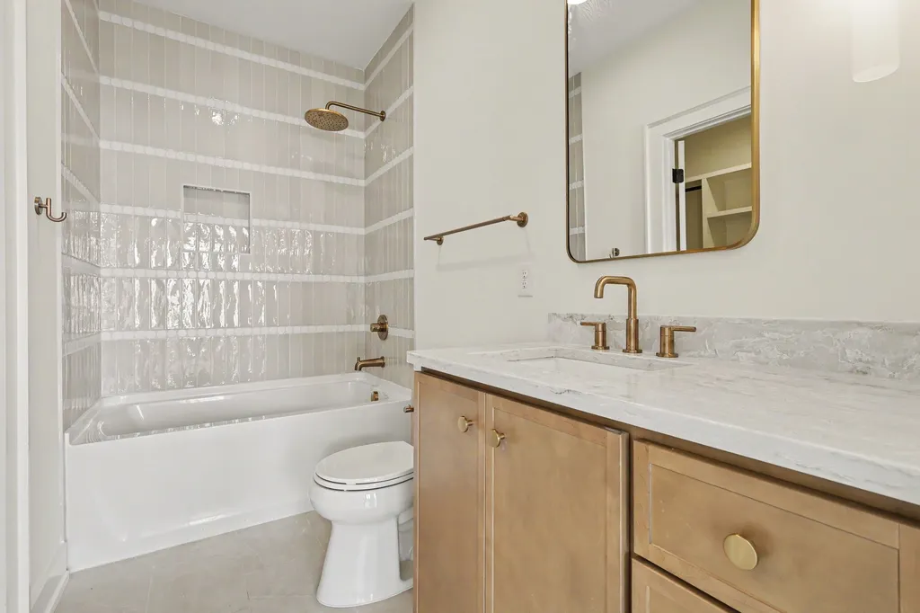 535B Moore Avenue Nashville TN 37203