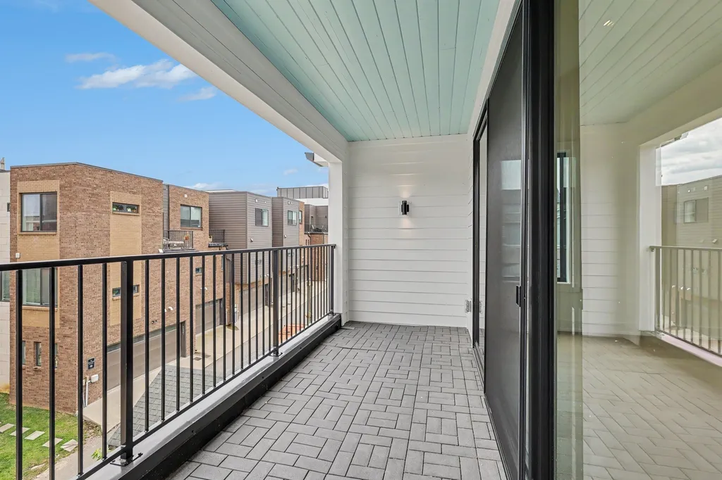 535B Moore Avenue Nashville TN 37203