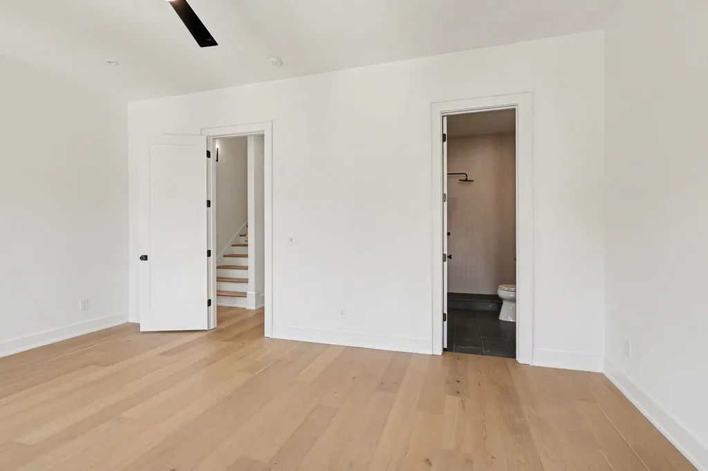 535A Moore Avenue Nashville TN 37203
