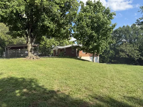 81 County House Circle Carthage TN 37030