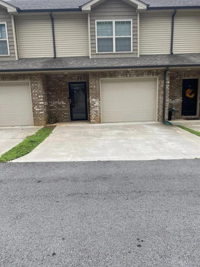 135 Country Lane Clarksville TN 37043