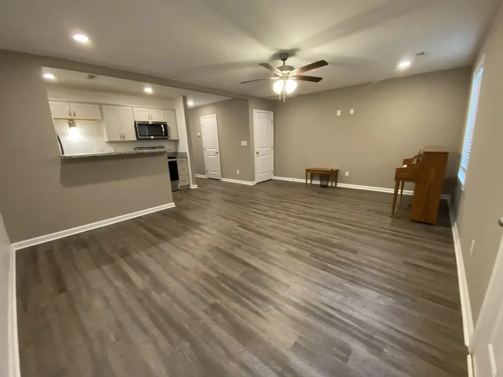 135 Country Lane Clarksville TN 37043