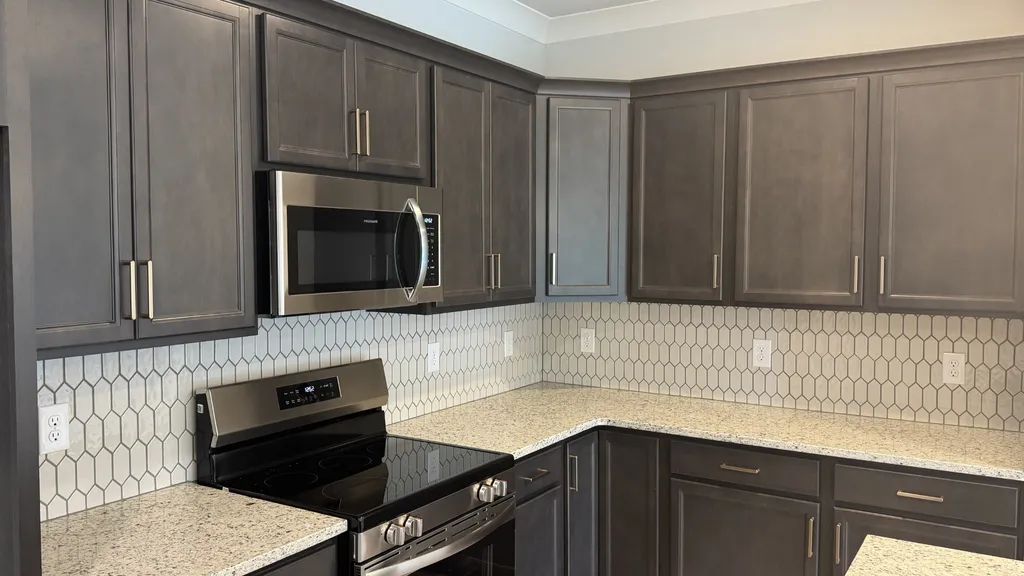 532 W Foxrun Springfield TN 37172