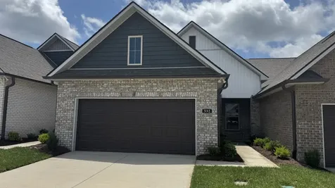 532 W Foxrun Springfield TN 37172