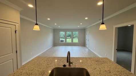 532 W Foxrun Springfield TN 37172