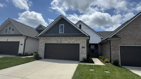 532 W Foxrun Springfield TN 37172