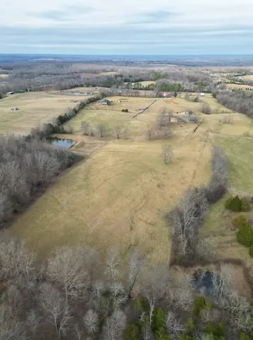 1038 Maple Valley Road Cumberland Furnace TN 37051