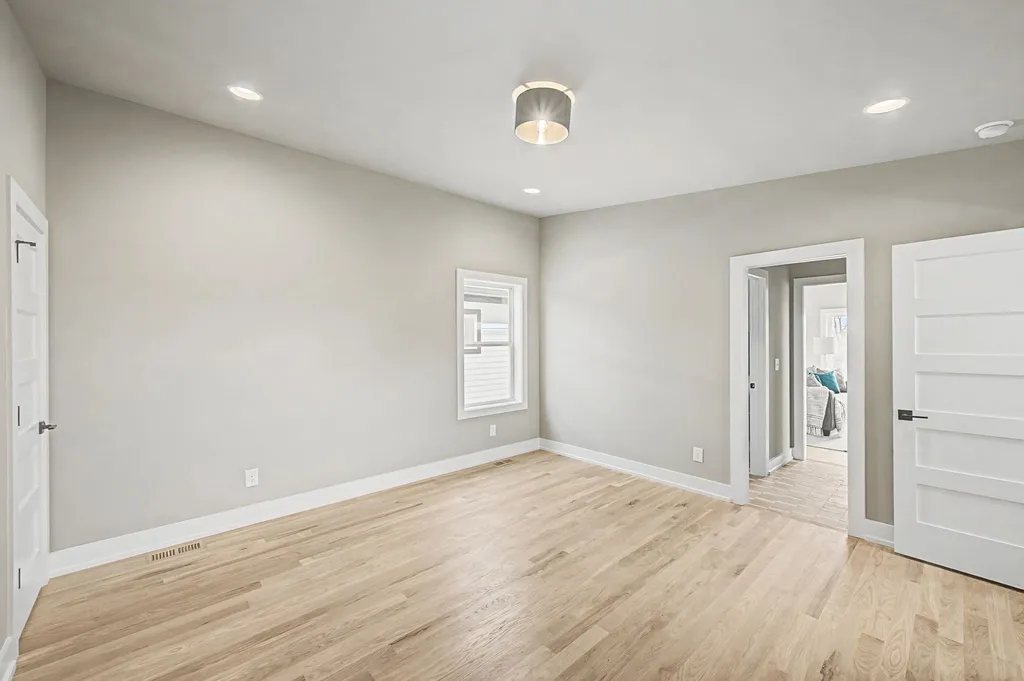 798 45th Avenue N Nashville TN 37209