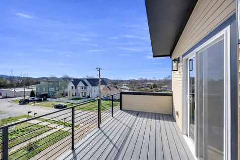 798 45th Avenue N Nashville TN 37209