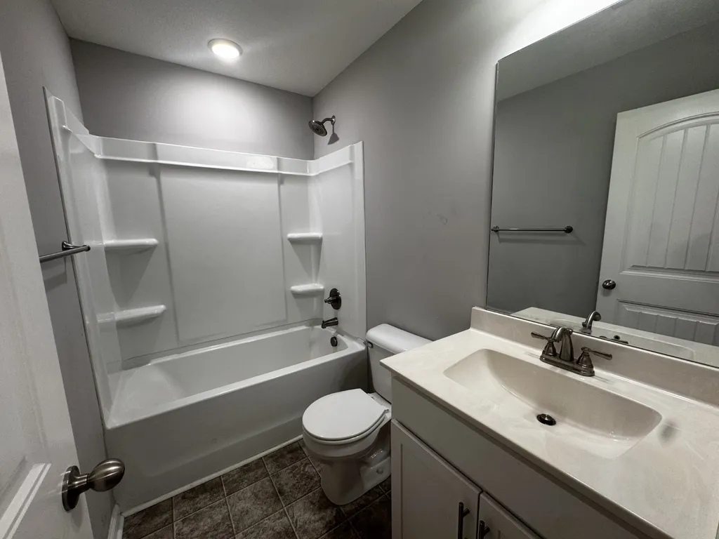 228 Woodland Valley Lane Clarksville TN 37040