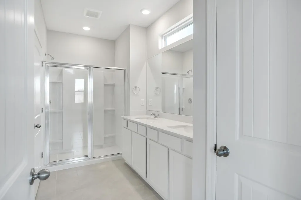 6676 Japonica Lane White House TN 37188