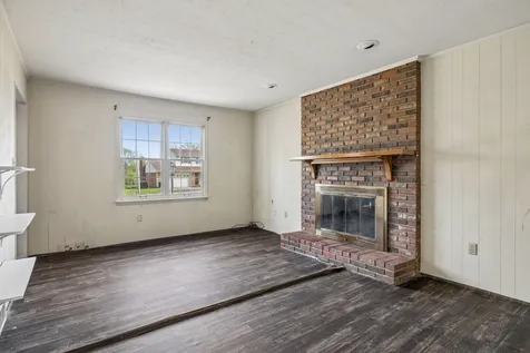 837 Edgefield Way Bowling Green KY 42104