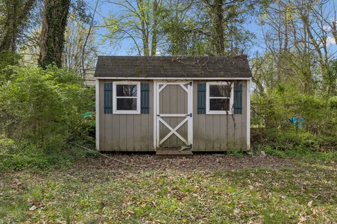 837 Edgefield Way Bowling Green KY 42104