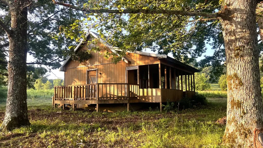 2371 Sylvia Road Dickson TN 37055