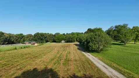2371 Sylvia Road Dickson TN 37055