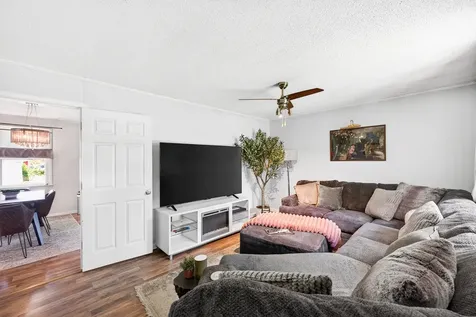 627 Baker Drive Lafayette TN 37083