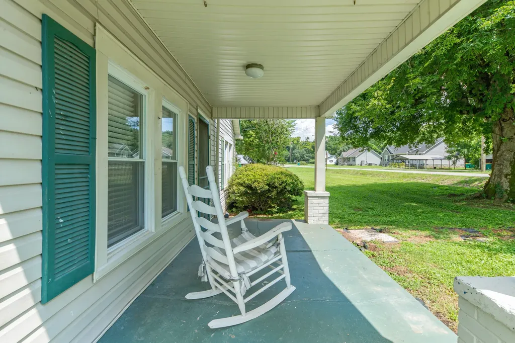 330 Holly Grove Road Lewisburg TN 37091