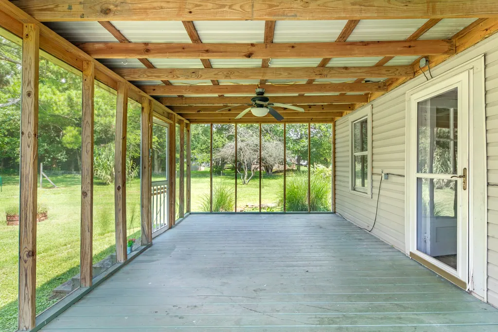 330 Holly Grove Road Lewisburg TN 37091