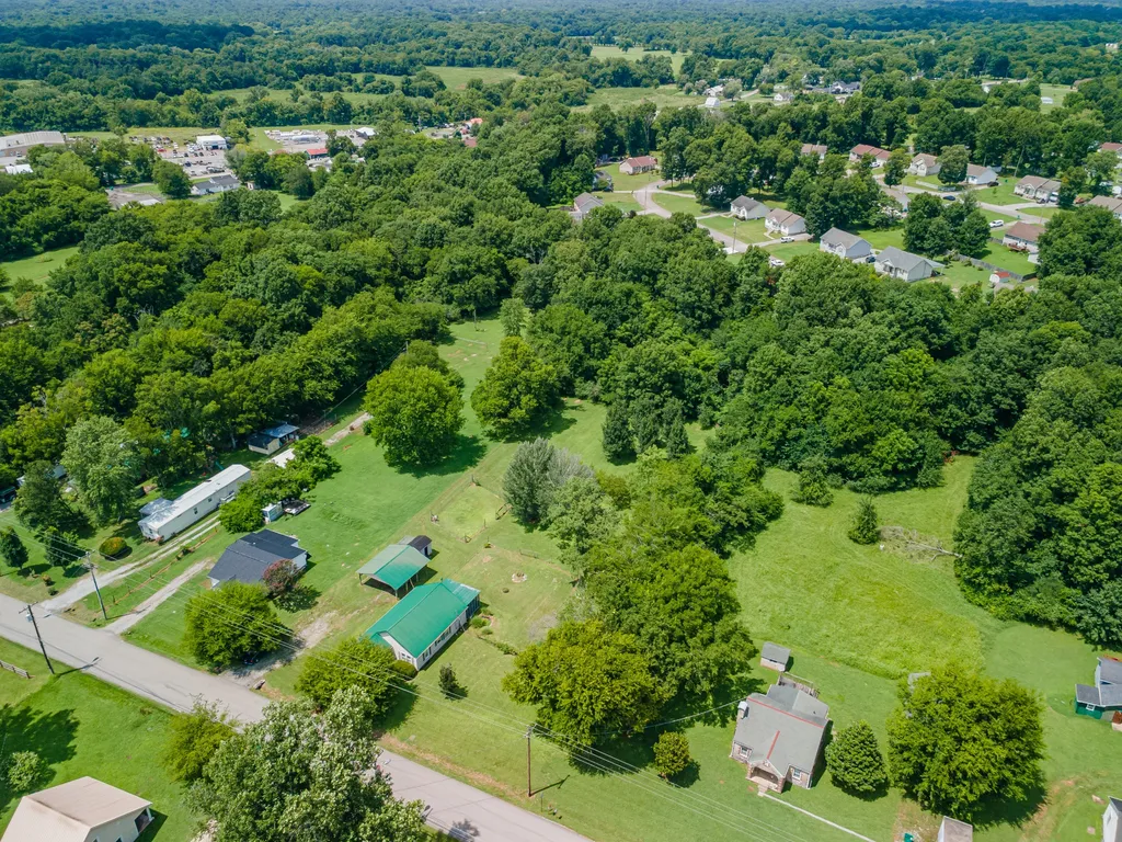 330 Holly Grove Road Lewisburg TN 37091