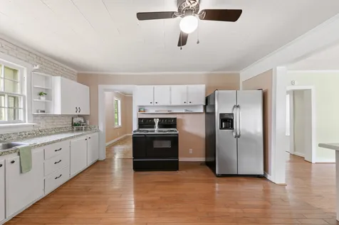 330 Holly Grove Road Lewisburg TN 37091