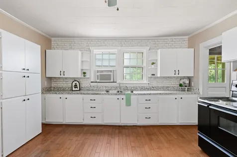 330 Holly Grove Road Lewisburg TN 37091