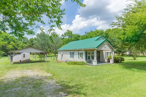 330 Holly Grove Road Lewisburg TN 37091