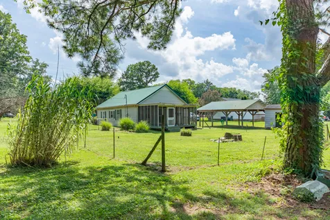 330 Holly Grove Road Lewisburg TN 37091