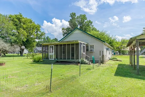 330 Holly Grove Road Lewisburg TN 37091