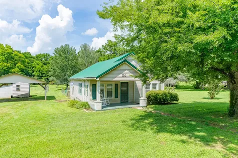330 Holly Grove Road Lewisburg TN 37091