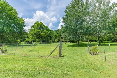 330 Holly Grove Road Lewisburg TN 37091
