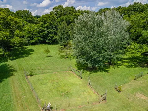 330 Holly Grove Road Lewisburg TN 37091